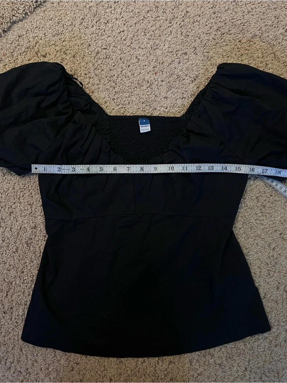 Old Navy black Puff-Sleeve Scoop Neck peplum summer top